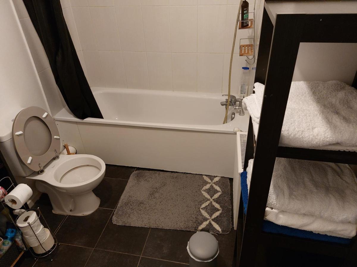 Apparemment Cosy Avec Parking Exterieur Gratuit Lejlighed Aulnay-sous-Bois Eksteriør billede